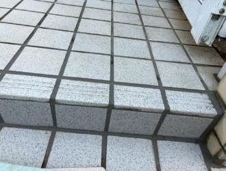 見た目も安心も大切に｜玄関スロープタイル修繕～千葉県佐倉市 T様～