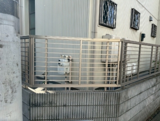 外れてしまった道路沿いフェンスを修繕|リクシル製フェンスで安心の住まいづくり~千葉県四街道市 Y様~