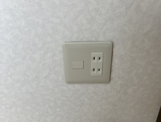 気づきにくい劣化に注意｜コンセント交換で安心を守る～千葉県佐倉市 S様～