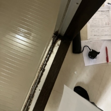 《施工前》長年の使用によりカビが根生えしている状態でした。